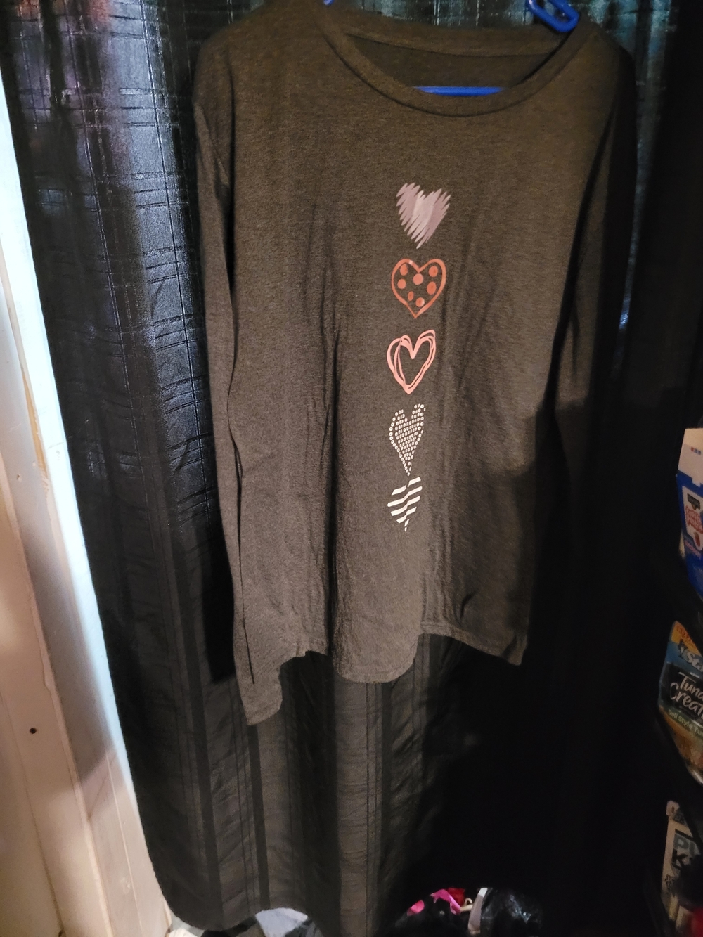 Kids Long Sleeve Heart Graphic Tee - Charcoal